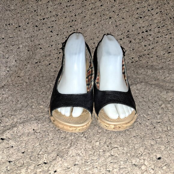 CROCS-A-Leigh Leather Open Toe Slingback Cork Wedge Sandals Black-SZ 8-Excellent - Picture 3 of 7